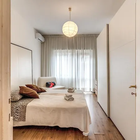 Zeus House ローマ