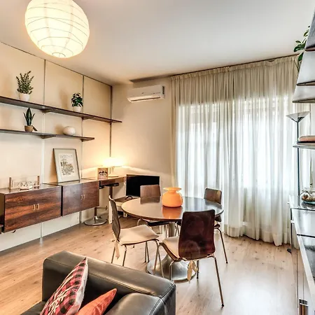 Zeus House * Rom