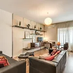 Apartment Zeus House