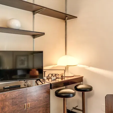 Zeus House * רומא